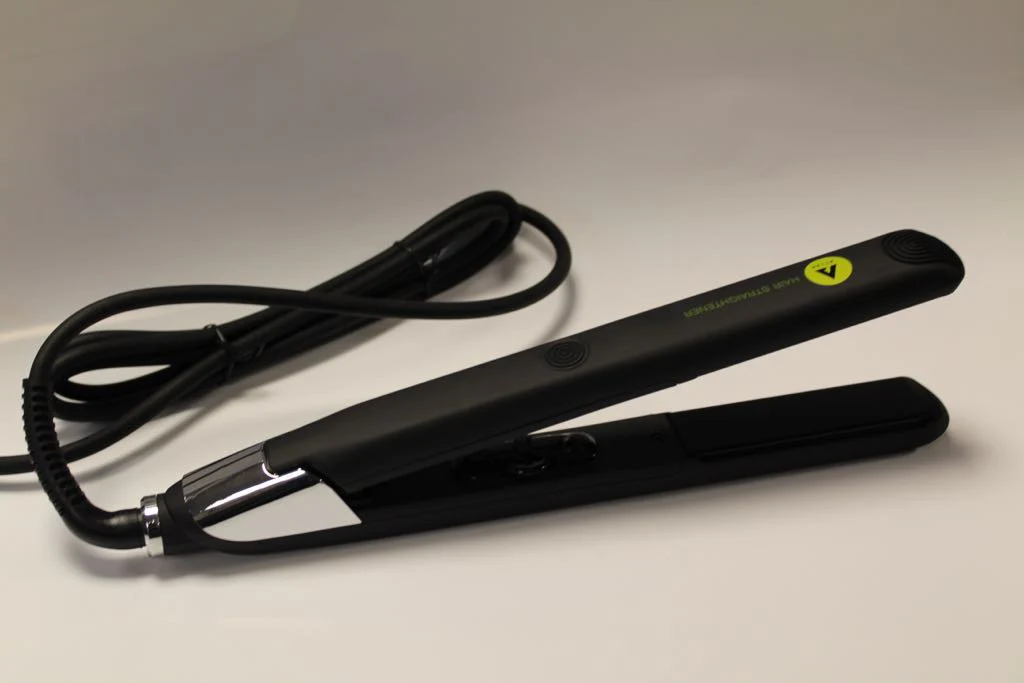 Aliza Ceramic Hair Straightener - Image 3