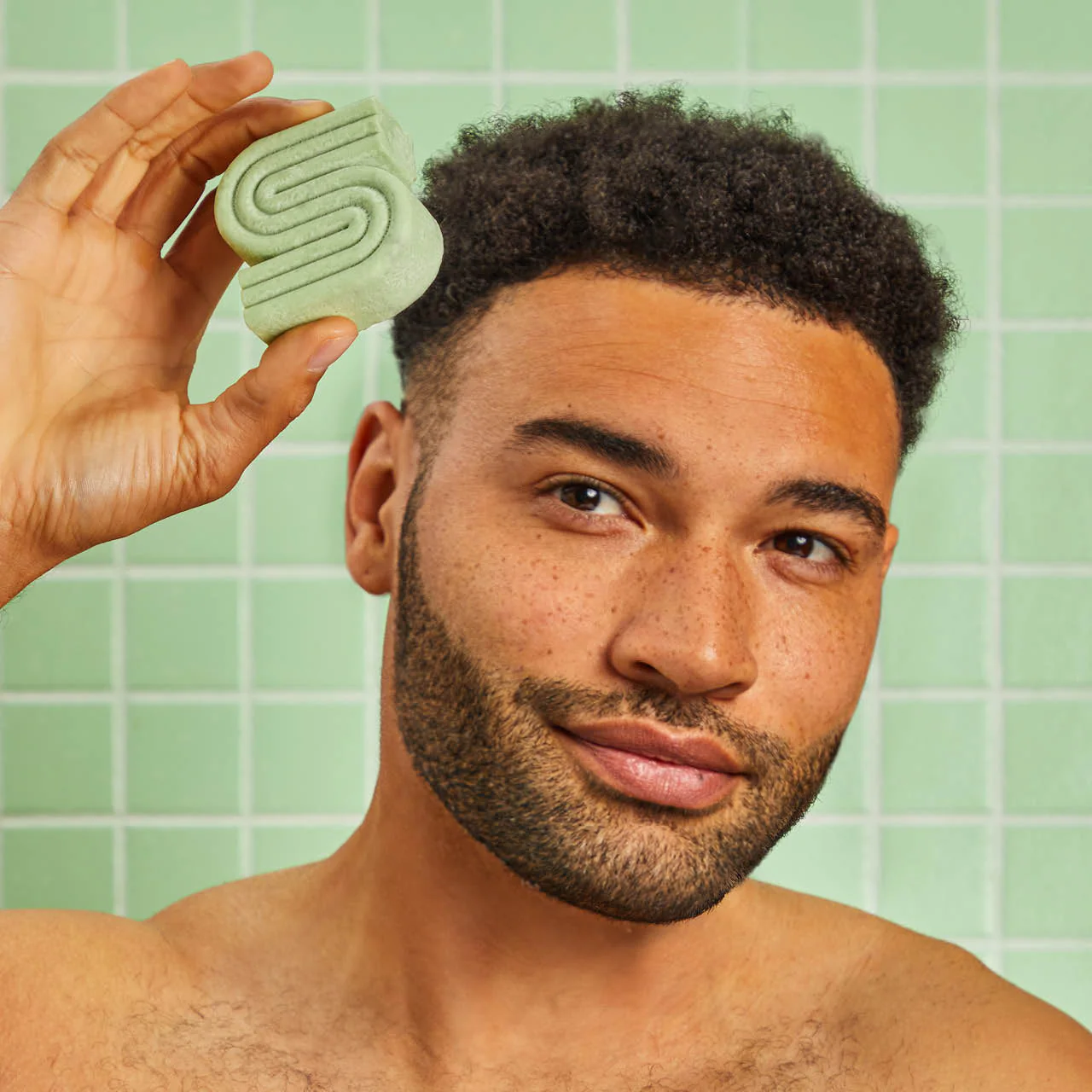 Kitsch Tea Tree & Mint Anti Dandruff Clarifying Shampoo Bar 91g - Image 5