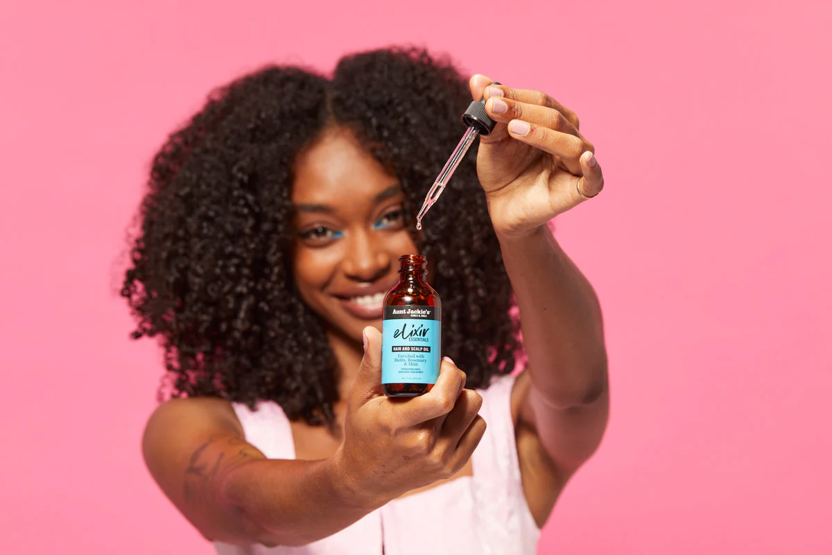 Aunt Jackie's Curls & coils Elixir Essentials: Biotin & Rosemary Hair & Scalp Oil 59ml/2oz - Image 3
