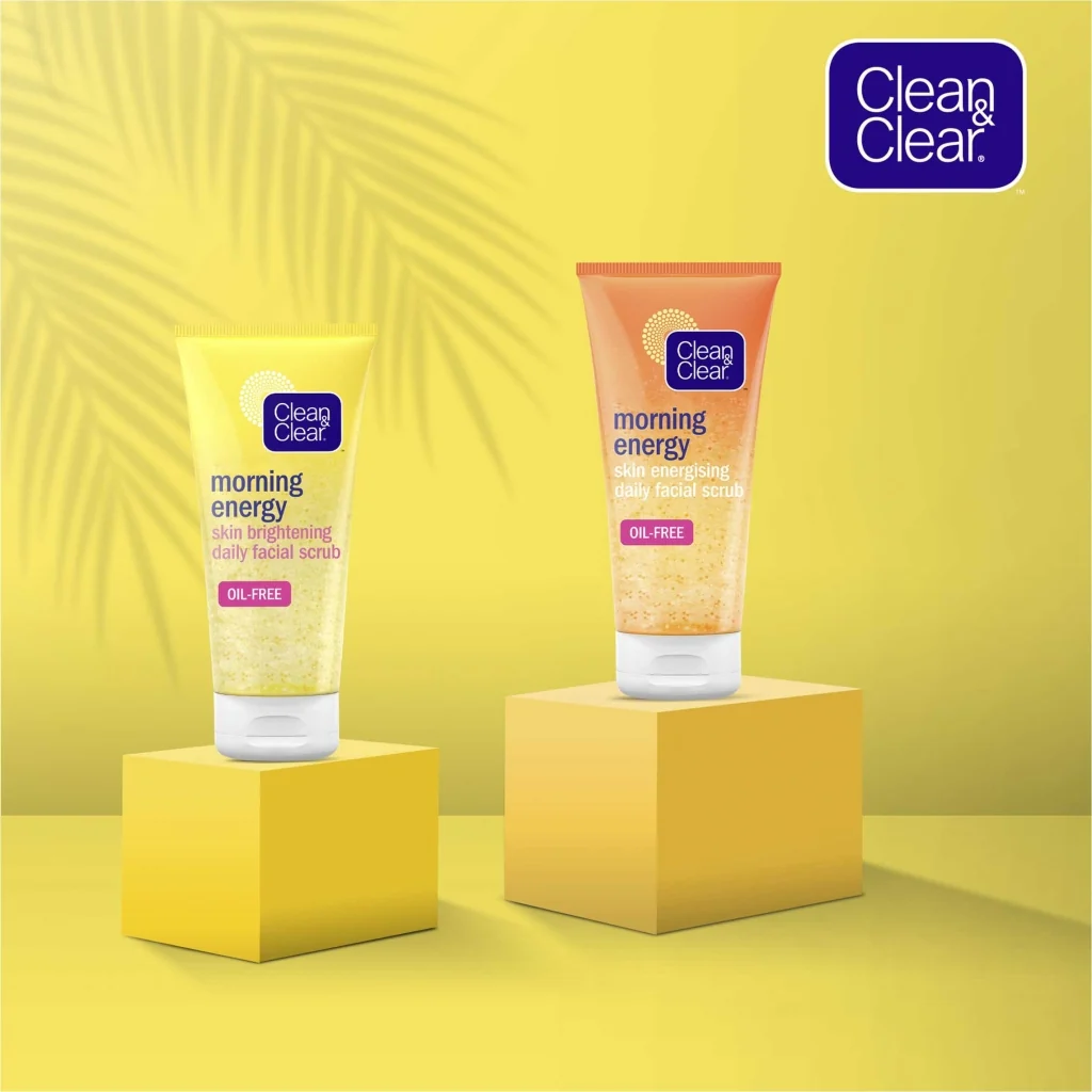 Clean & Clear Morning Energy Skin Brightening Daily Facial Scrub 150ml - Image 3