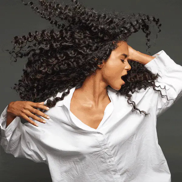 Curl Wow HOOKED 100% Clean Shampoo with Root-Locking Technology 295ml - Image 5