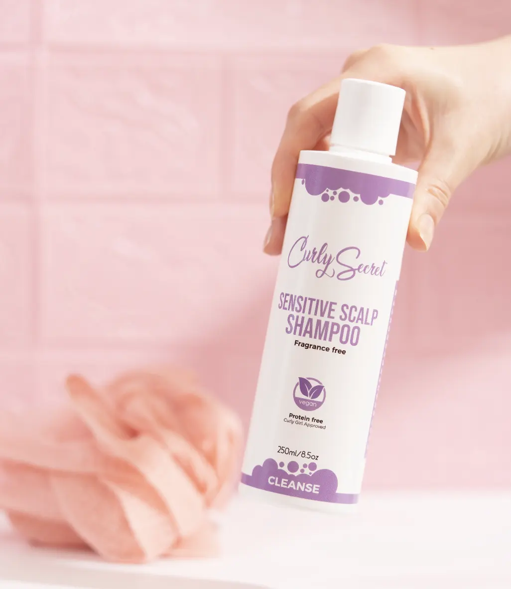 CURLY SECRET Sensitive Scalp Shampoo - Fragrance Free - Image 3