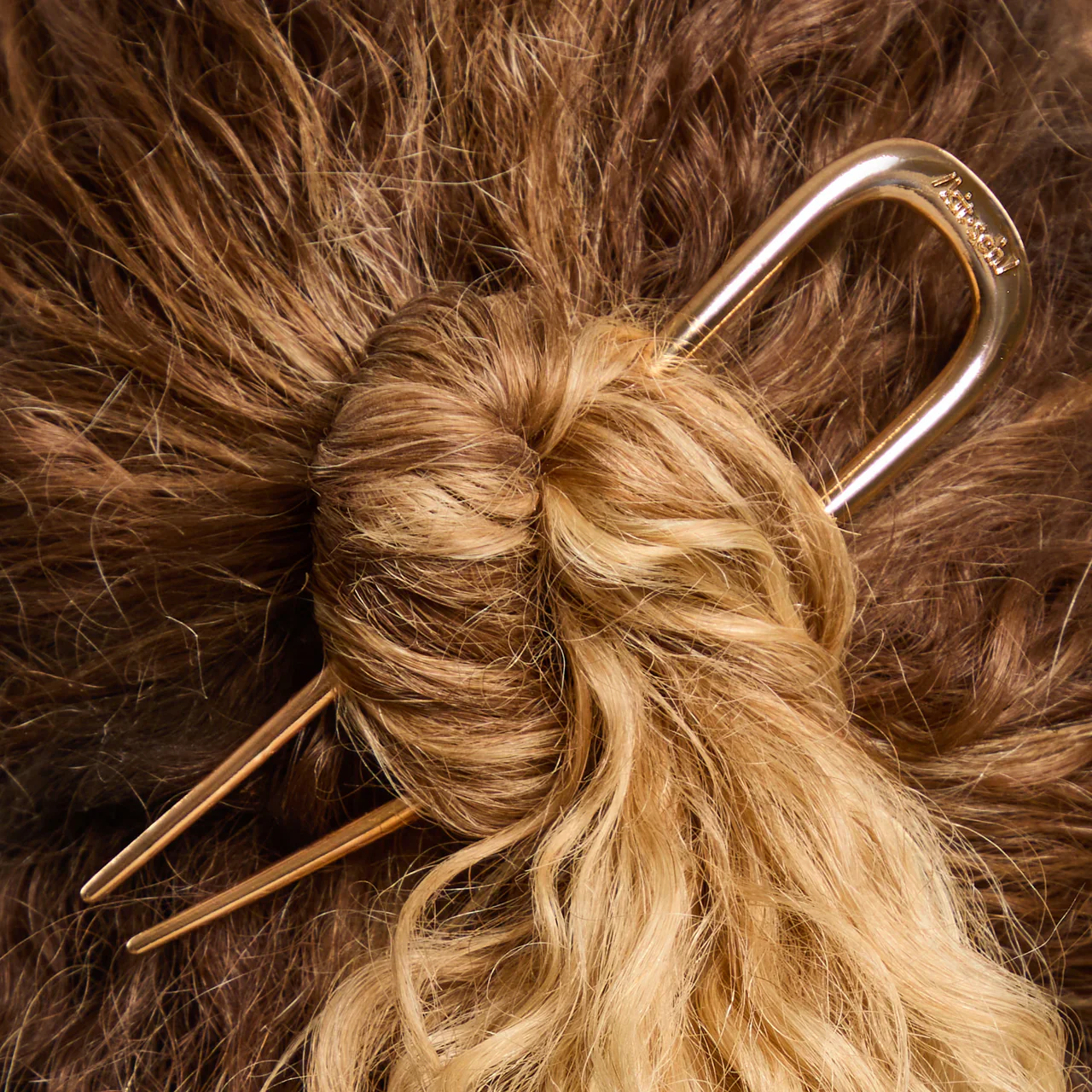kitsch French Hair Pin - Image 3