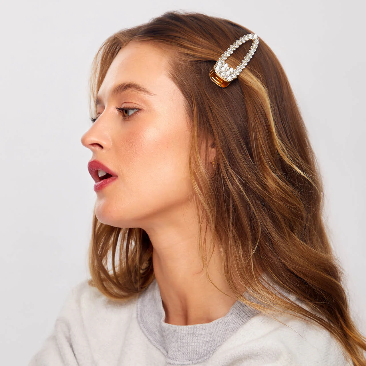 Kitsch Metal Rhinestone Large Open Shape Hair Clip 1pc - Gold - Image 6