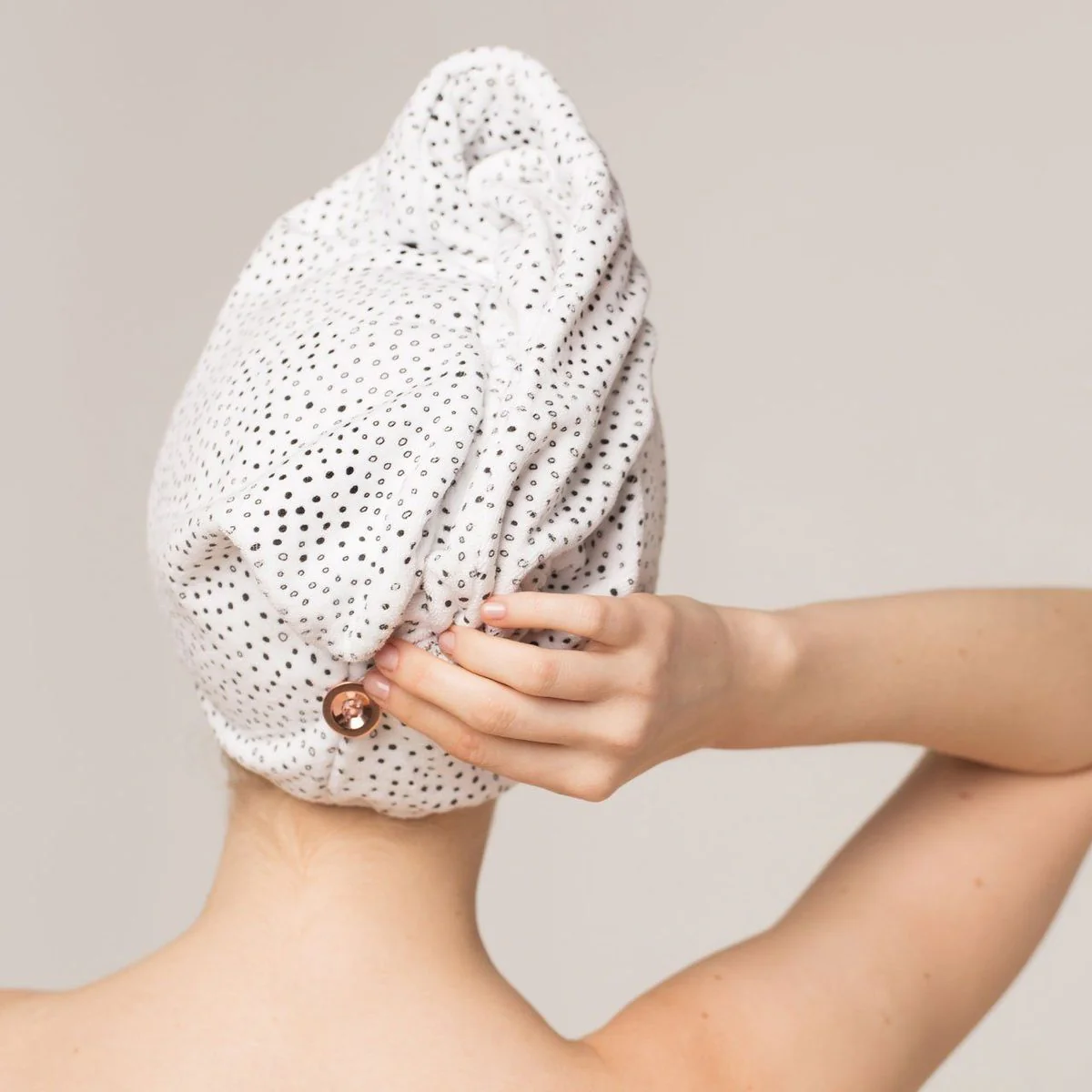 Kitsch Quick Dry Hair Towel - Micro Dot - Image 5