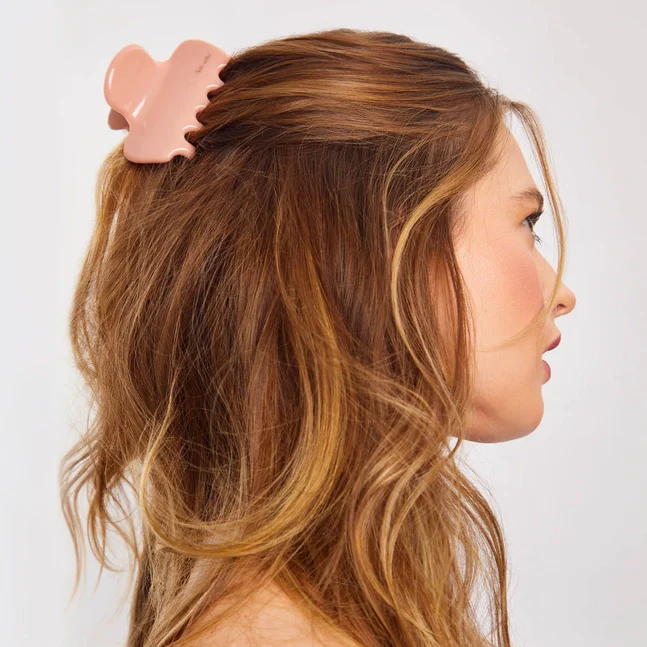 Kitsch Recycled Plastic Puffy Cloud Clip 1pc - Rosewood - Image 5