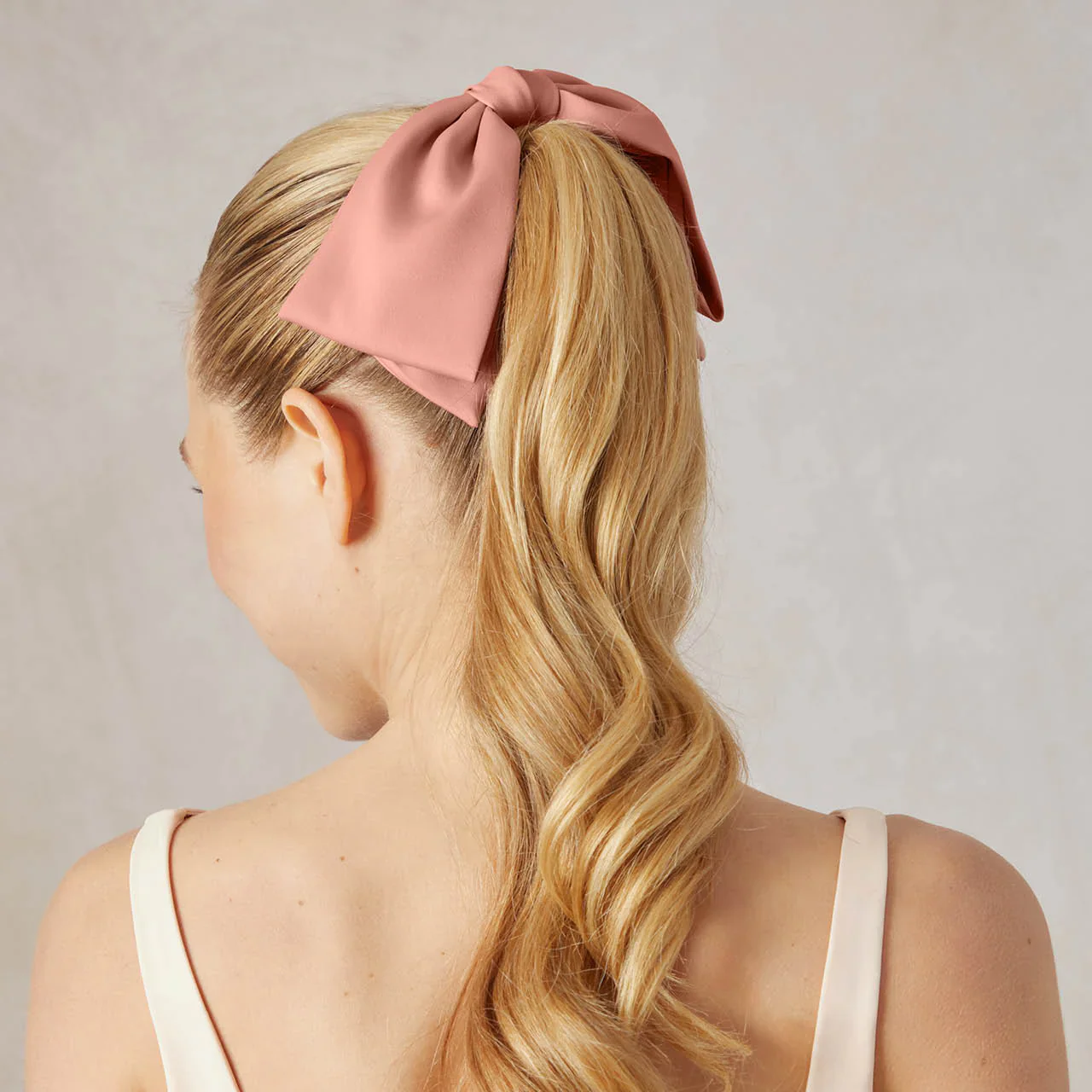 Kitsch Rosewood Bow Hair Clip - Image 3