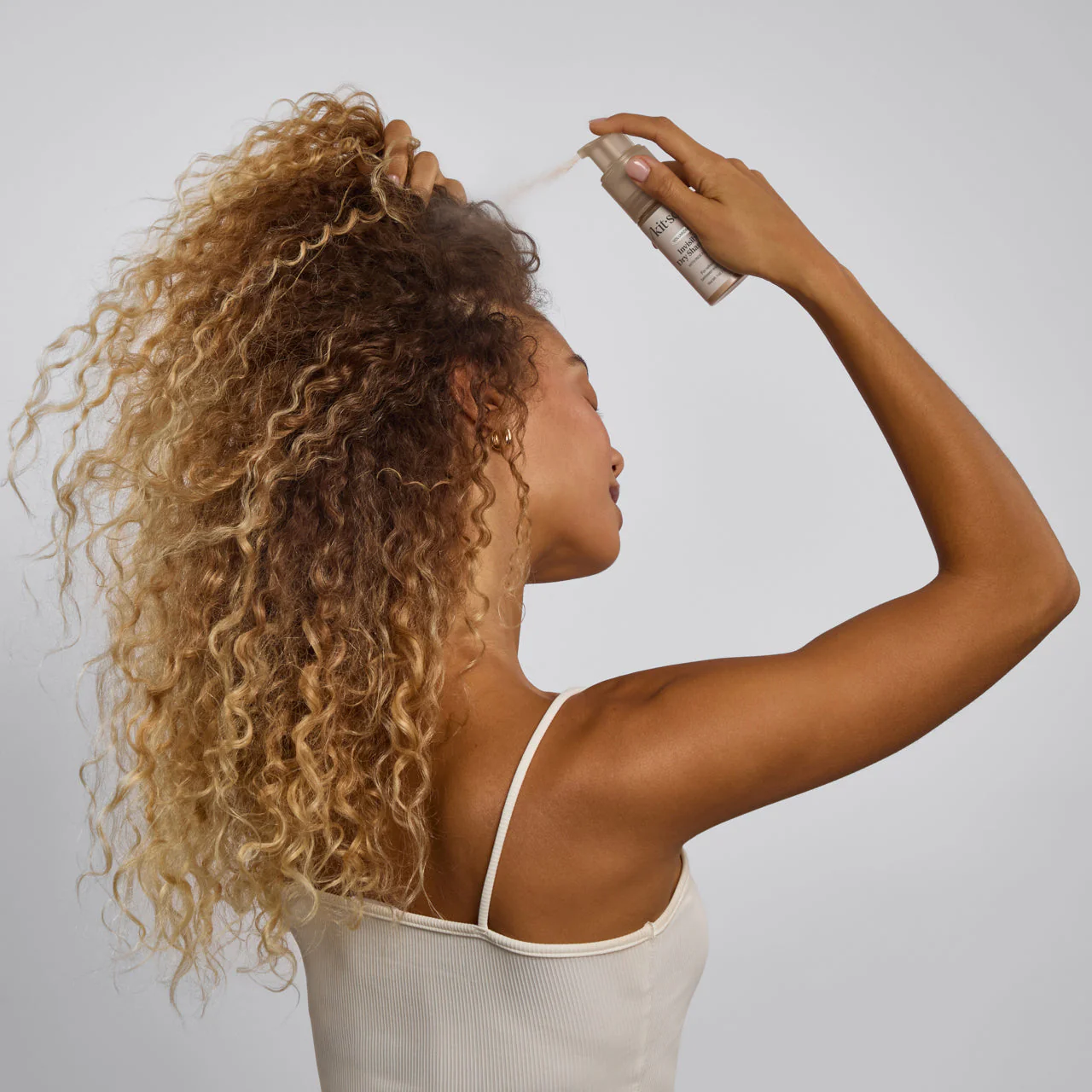 Kitsch Volumizing Rice Protein Dry Shampoo - Invisible - Image 5