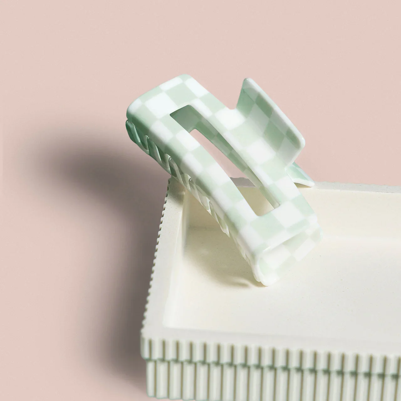 Kitsch x Divi Checkered Claw Clip - Image 4
