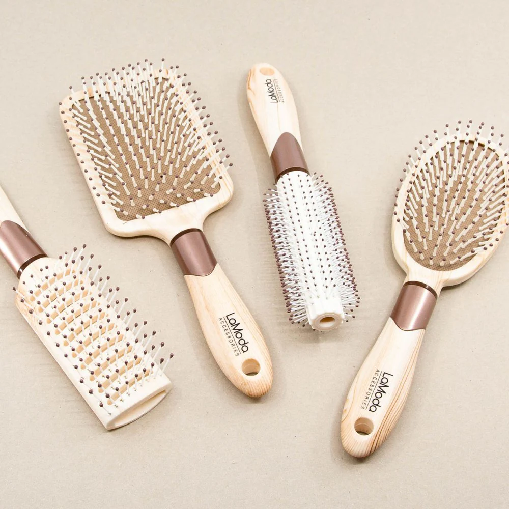 LA MODA BARE ESSENTIALS PADDLE BRUSH - Image 3