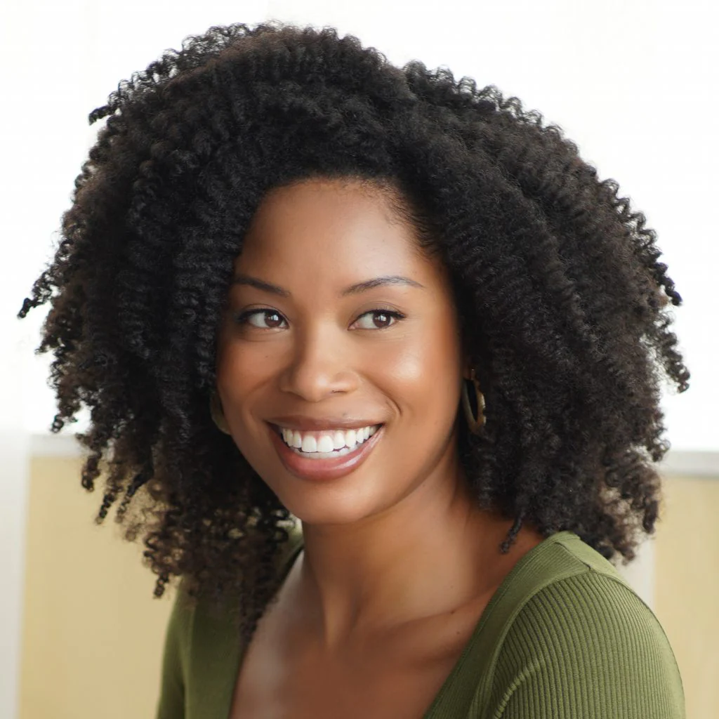 African Pride Moisture Miracle Honey, Chocolate & Coconut Oil Conditioner - Image 7