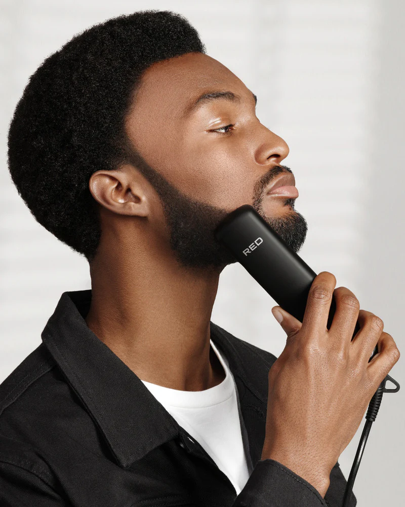 RED BY KISS Beard & Hair Straightener With Adjustable Temperature Settings - Image 5