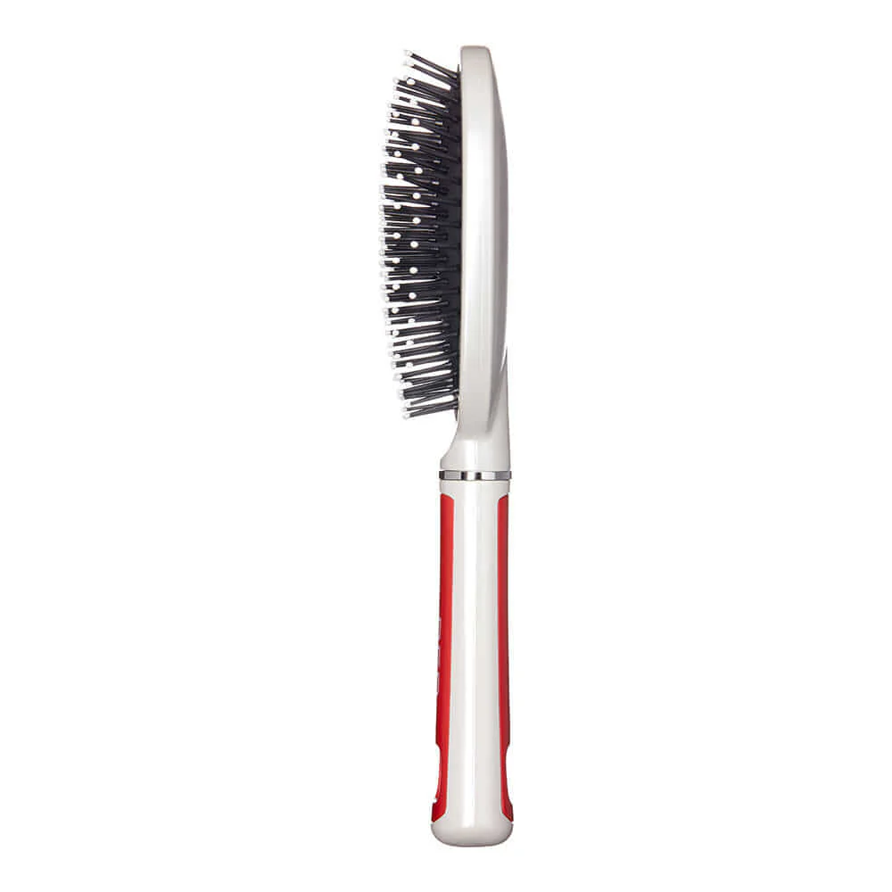 Red By Kiss Round Cushion Brush Ideal for Lifting or Fluffing to Add Volume - Image 5