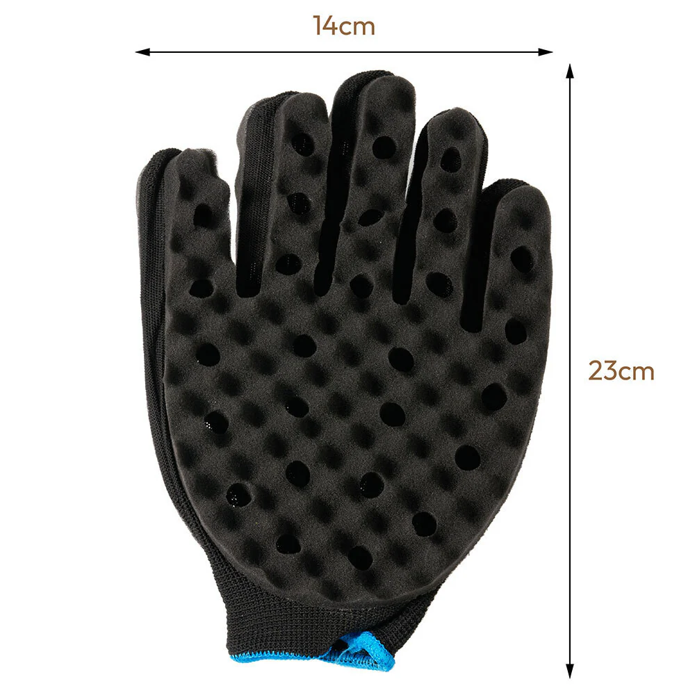Red By Kiss Twist Sponge Glove - Image 2