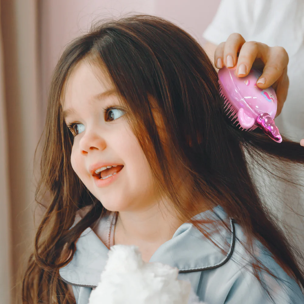 Red By Kiss Unicorn Detangling Brush Pink - Image 2