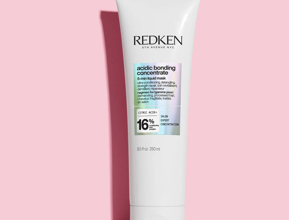 Redken Acidic Bonding Concentrate 5 Minute Mask 250ml - Image 2