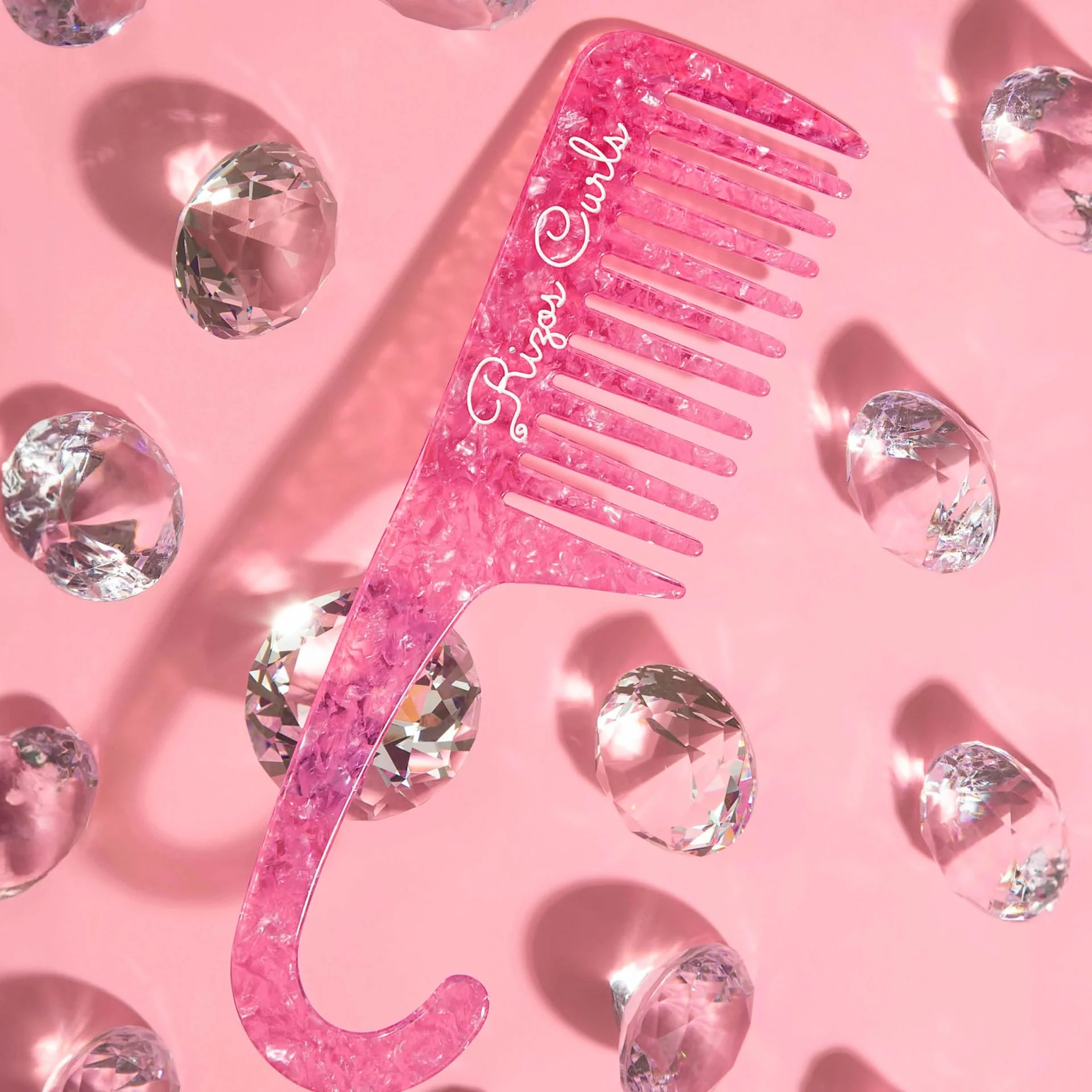 Rizos Curls Pink Hanging Shower Comb - Image 3