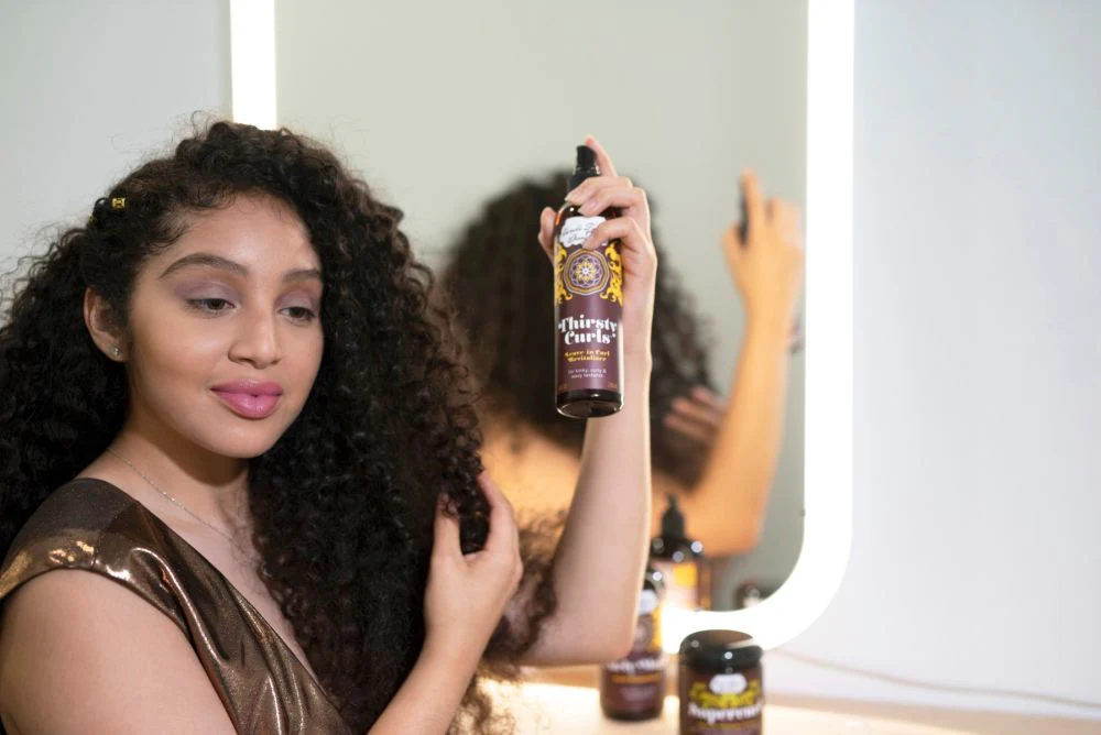 Uncle Funky’s Daughter Thirsty Curls Leave-In Curl Revitalizer 236ml/8oz - Image 3